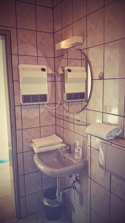Pension Zur Sonne Wittenweier シュヴァナウ 部屋 写真